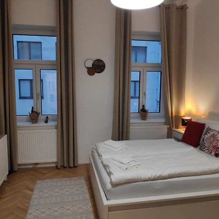Humboldt Feel Good Apartments Виена Екстериор снимка